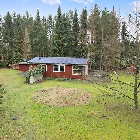 3 Bedroom Lovely In Ans By * Roe