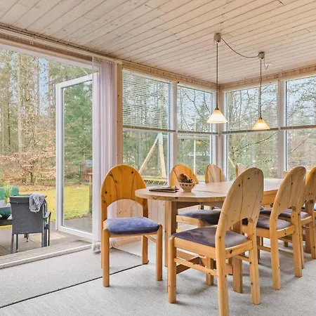 Dom wakacyjny 3 Bedroom Lovely In Ans By *
