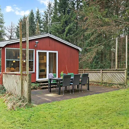 3 Bedroom Lovely In Ans By